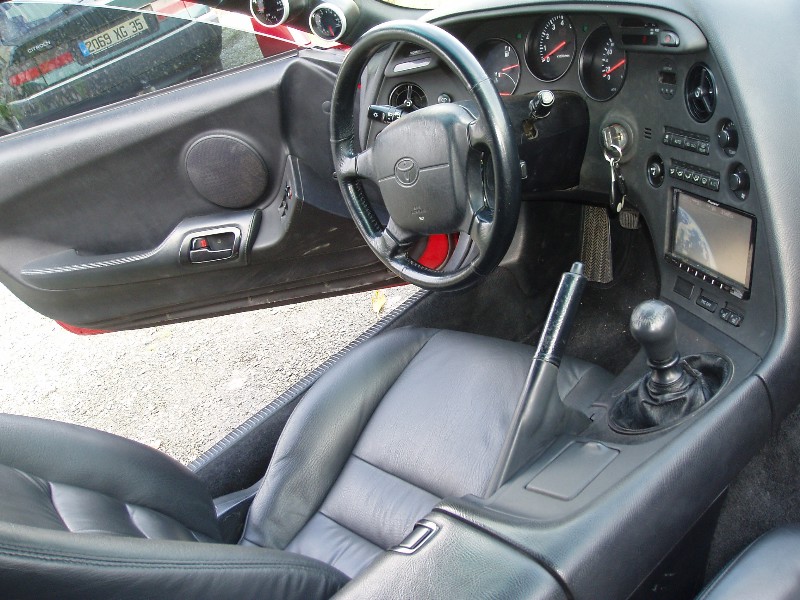 01_800x600.jpg